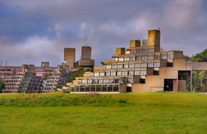 東英吉利大學