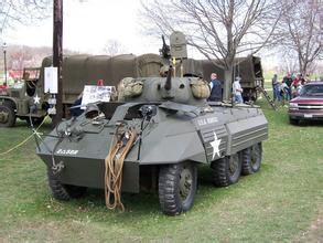 美國M8輕型偵察車