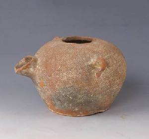戰國印紋硬陶壺