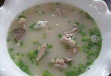 甜菜肉湯