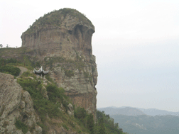 三門岩