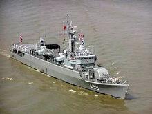 053HT型護衛艦