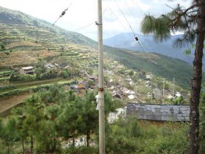 龍門龍華村