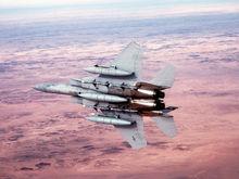F-15掛載AIM-7空空飛彈