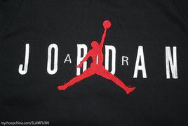 AIR JORDAN