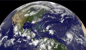 大西洋的颶風“比爾”。 