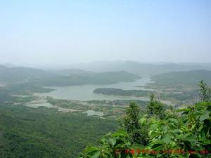 雞籠山全景