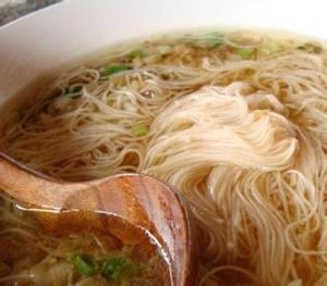 鮮美魚湯手工面 鮮美魚湯手工面