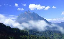 白雲峰