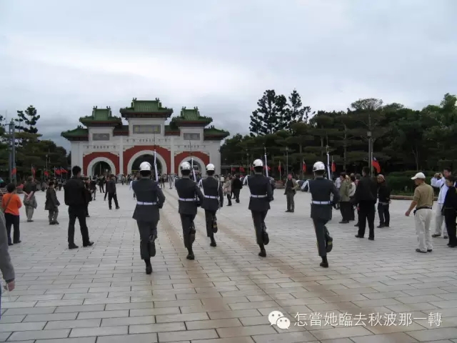 忠烈祠：香裊余煙悲漢鼎