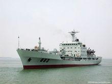 904型運輸補給艦883號艦