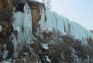 滴水湖[北京延慶區滴水湖]