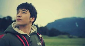 SEUNGRI