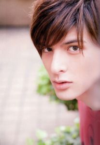 Yu Shirota