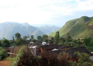 山嶺果箐村