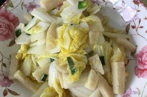 白菜炒魚肉棒