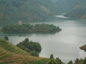 忙海水庫全景