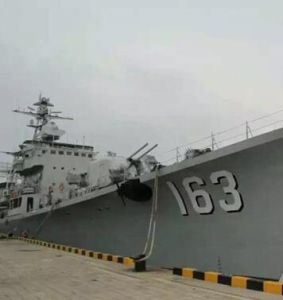 中國163南昌號飛彈驅逐艦