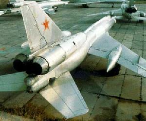 （圖）蘇聯Tu-22中程轟炸機