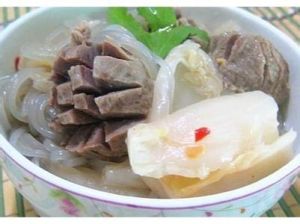 牛肉丸辣白菜薯粉湯