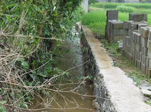 排水溝