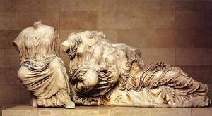 “命運三女神”大理石雕，阿特洛波斯是其中之一。