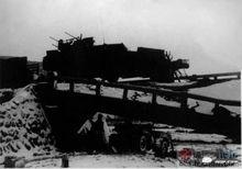 志願軍在雲山戰鬥中繳獲美軍的裝甲車