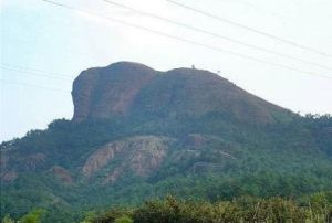 官岩山風景區