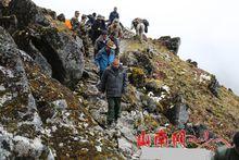 2015年10月拉郊鄉去往傑羅布村陡峭的山路1