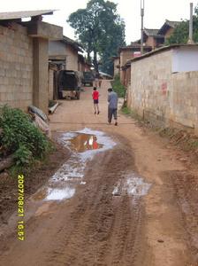 村內道路需硬化