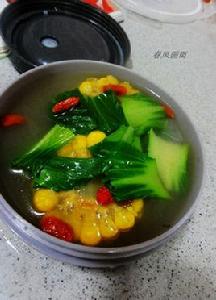 雞腿玉米湯