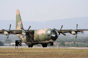 C-130大力神軍用運輸機