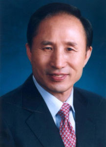 李明育