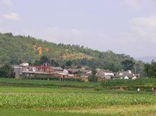 新壩村[雲南省紅河州箇舊市大屯鎮新壩村]