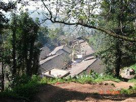 甲馬石村[雲南曲靖市富源縣墨紅鎮下轄村]