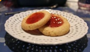 草莓醬餅乾