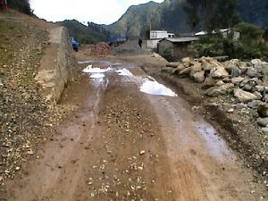 阿坡山村通村道路