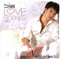 第一張專輯：《Love Scenes》