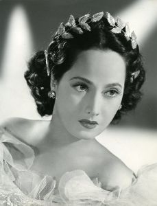 梅爾·奧勃朗 Merle Oberon