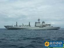 日本“十和田”級補給艦