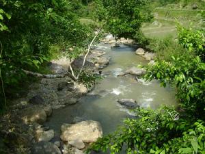 平昆村河流