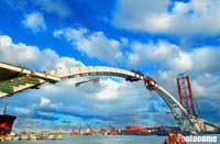 “世界第一拱”的上海盧浦大橋
