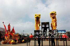 高台女獅