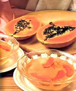 《銀耳木瓜冰糖水》