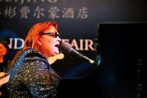 黛安·索爾(Diane Schuur)