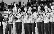 1981年登上冠軍領獎台的中國女排隊員