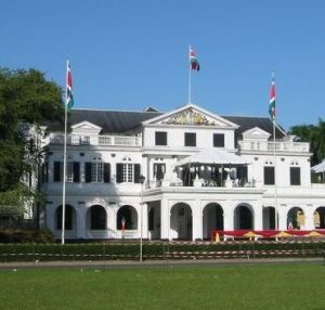 中華人民共和國駐赤道幾內亞共和國大使館