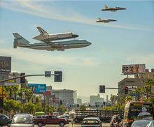 波音747運輸太空梭——飛鯨穿城