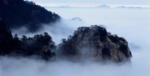 洛陽白雲山[浙江省麗水市白雲山]