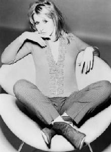 Donna Lewis